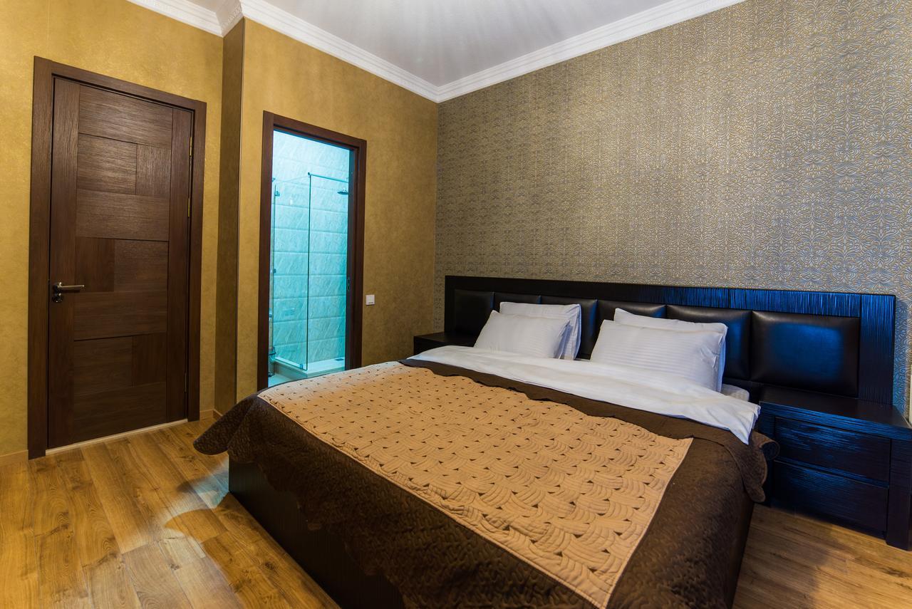 Hotel New Телави Экстерьер фото