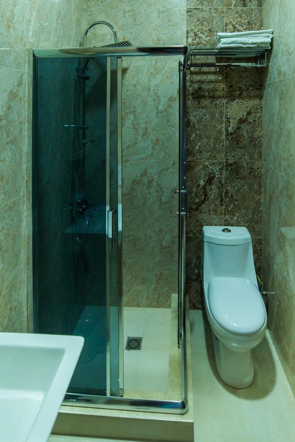 Hotel New Телави Экстерьер фото