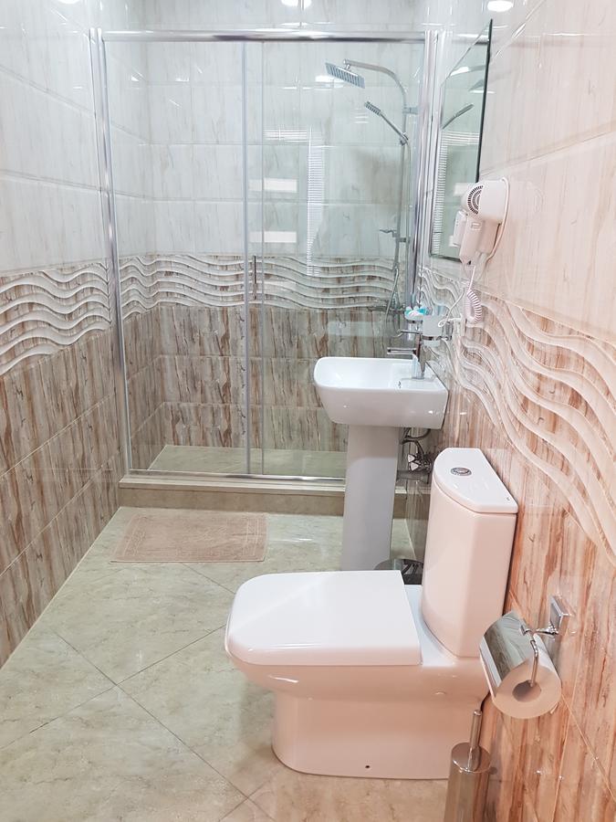 Hotel New Телави Экстерьер фото
