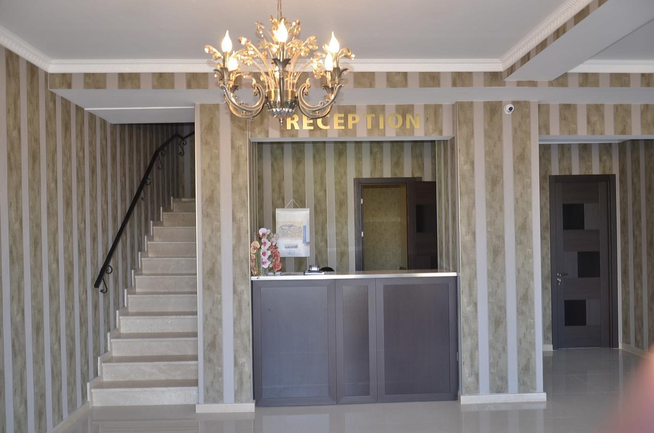 Hotel New Телави Экстерьер фото
